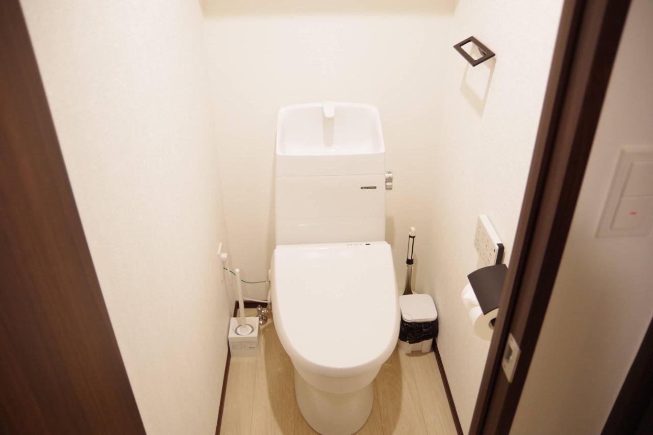 Mat Oshiage Apartment Tokyo Bagian luar foto